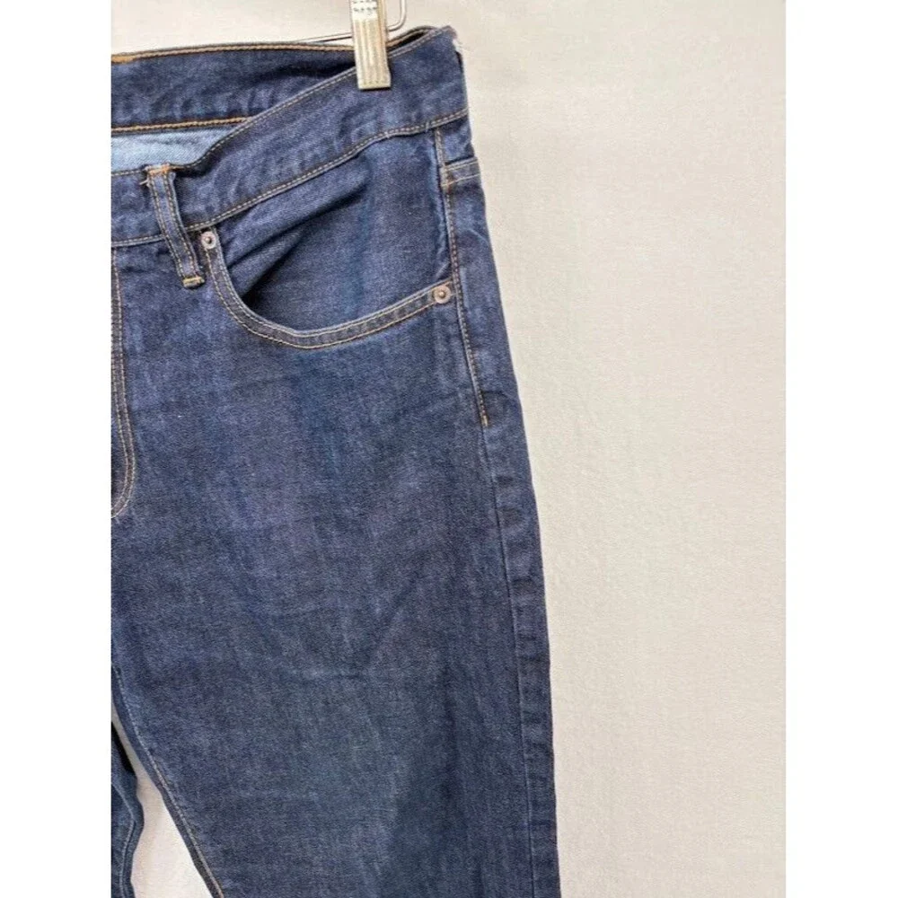 Men's Gap Size 38 x 32 Dark Wash Denim Jeans Straight Leg‎